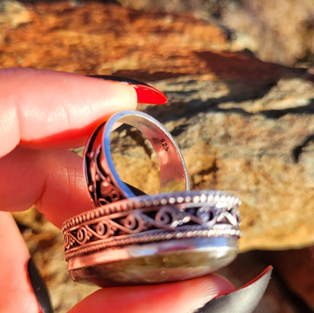 Silver Statement Labradorite Ring - image 7